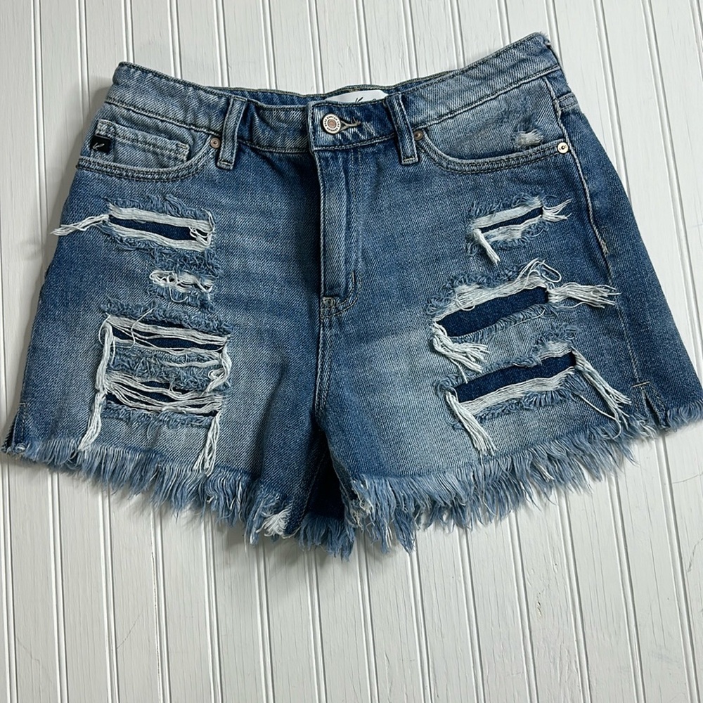 KanCan distressed denim shorts